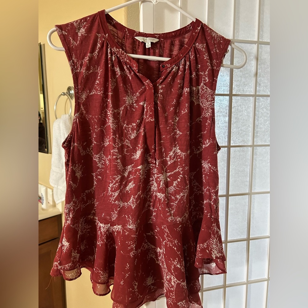 Top LUCKY brand NWOT